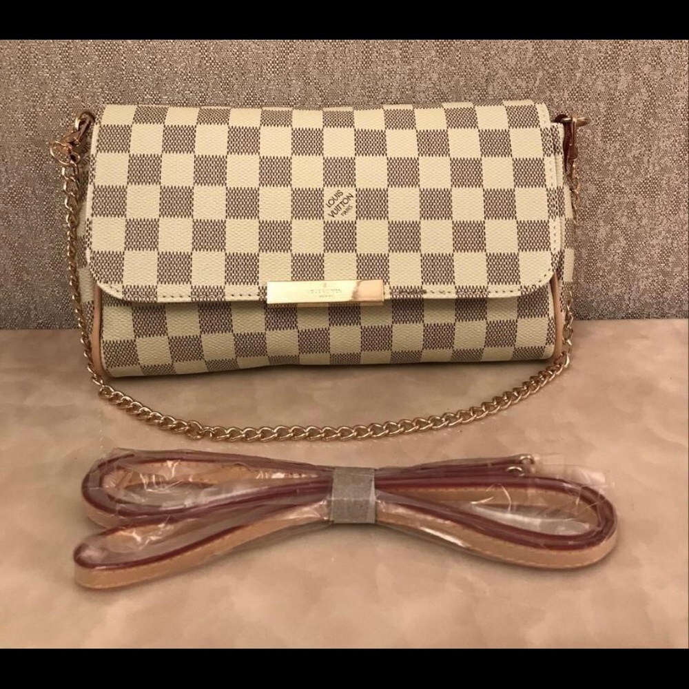 Crossbody bags
